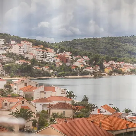 Apartment Dolac 1808