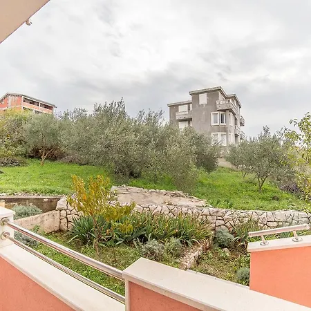 Dolac 1808 Apartment Trogir